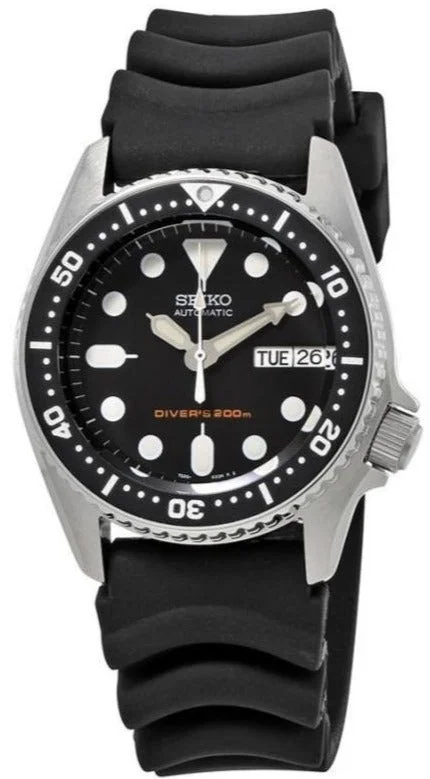 Seiko 5 Sports Automatic 200M Diver Black-Dial SKX013K1