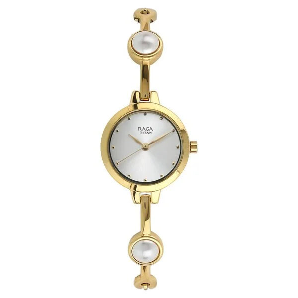 Titan Quartz Analog White Dial Metal Strap Watch for Women 2576ym01